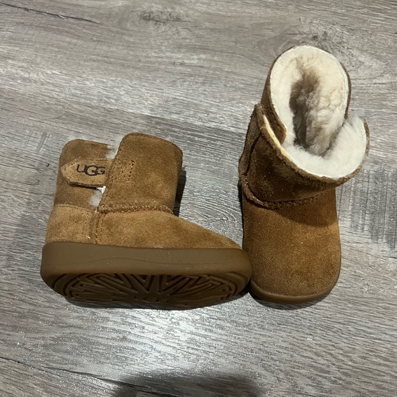 UGG Kids' Brown Suede Boots - Picture 1 of 4